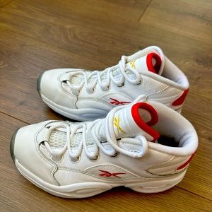 Selling boy’s sneakers, my son wore it couple times.